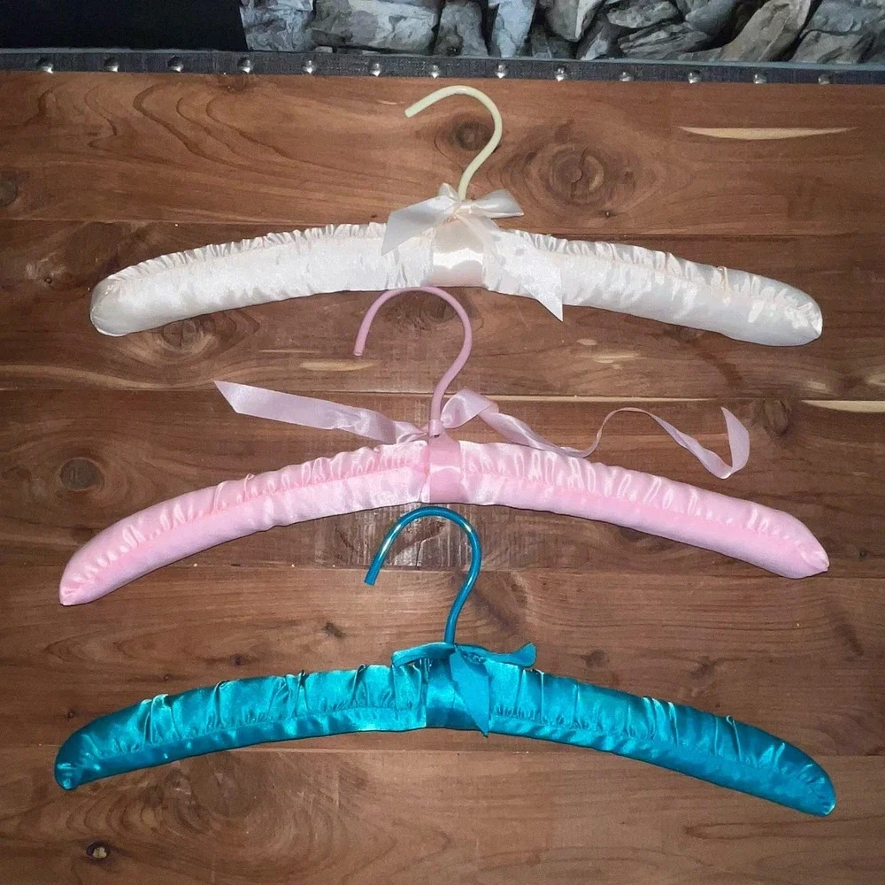 6 Vintage Pastel Padded Satin Lingerie Boudoir Clothes Hangers Lace Ribbon 15